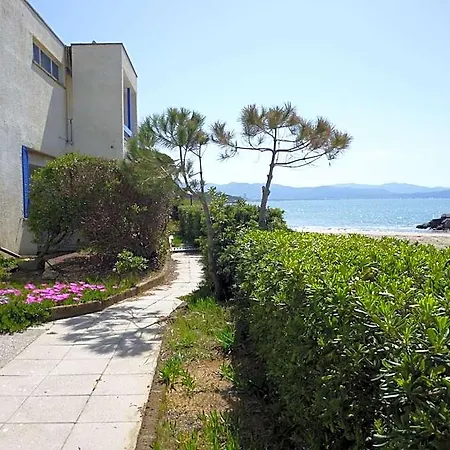 Semesteranläggning (resort) Baia Etrusca 2*