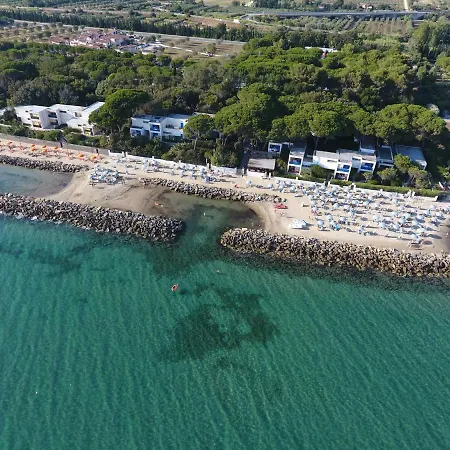 Baia Etrusca 2*